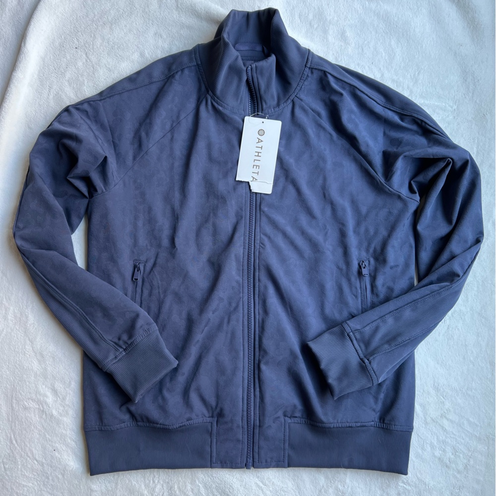 NWT Athleta Brooklyn Bomber Jacket in Leopard Medieval Violet